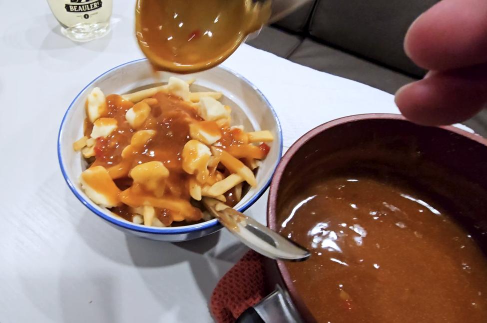 Air fryer poutine at 1,741 watts. Battery took a 3% hit for it.