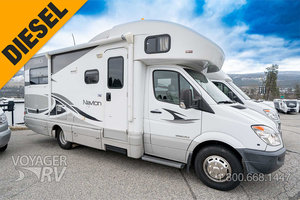 2010 Winnebago Navion 24J