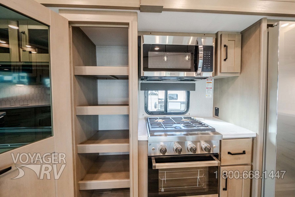 For Sale New 2024 Grand Design Reflection 303RLS 5th Wheels Voyager