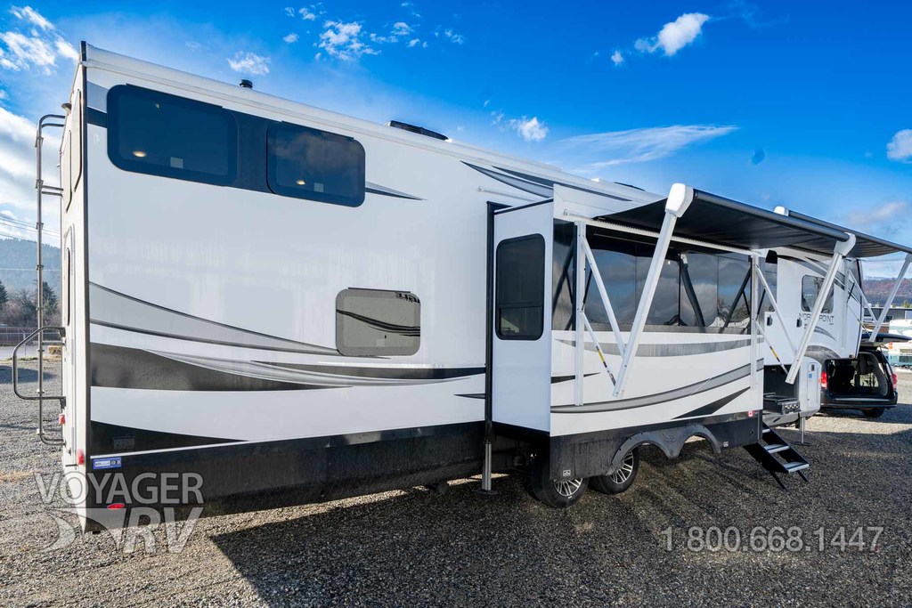 For Sale New 2024 Jayco North Point 390CKDS 5th Wheels Voyager RV Centre