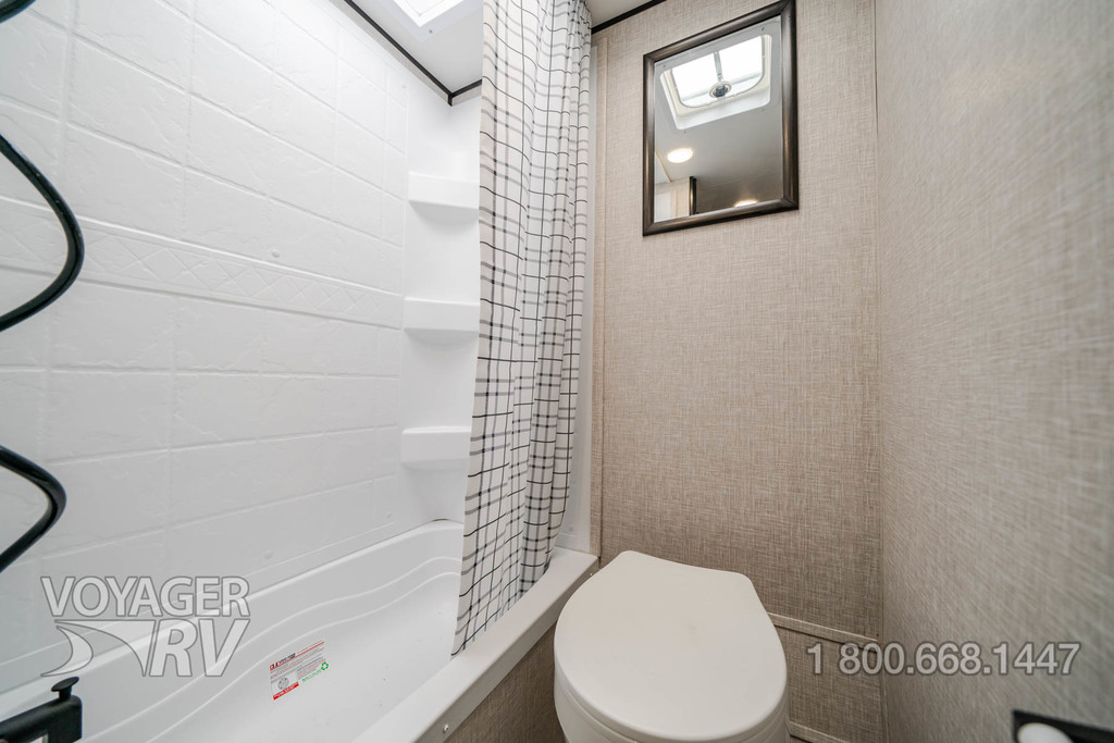 For Sale New 2024 Jayco Jay Flight SLX 184BSW GL Travel Trailers
