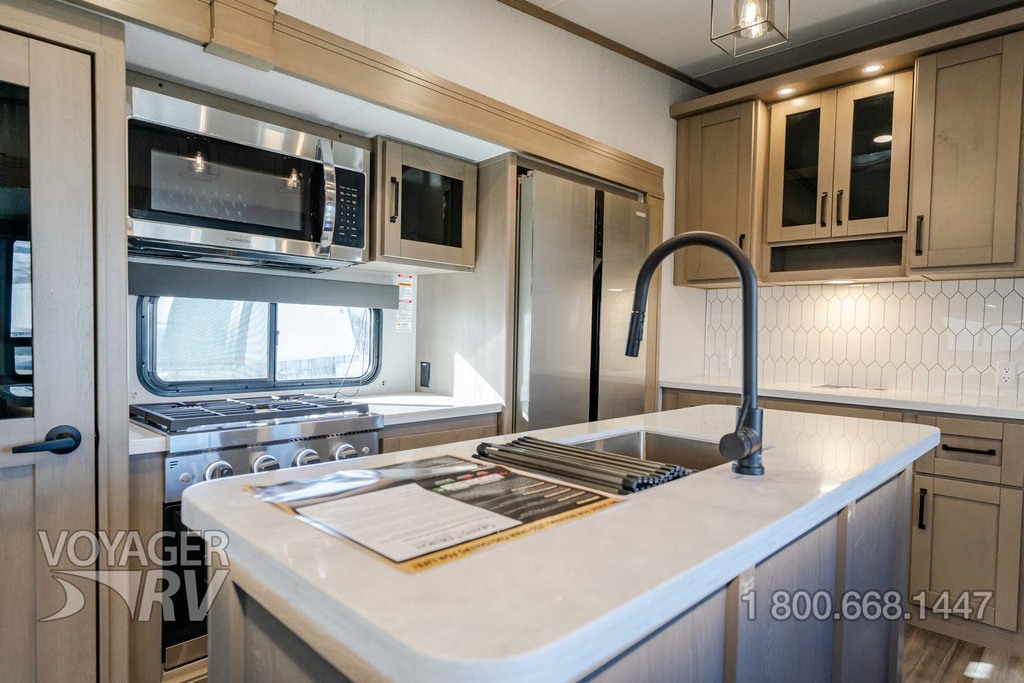 For Sale New 2024 Grand Design Reflection 337RLS 5th Wheels Voyager
