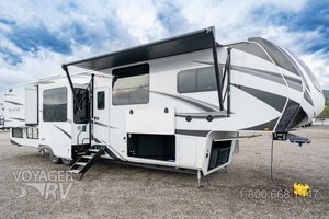 2024 Grand Design Solitude 390RK