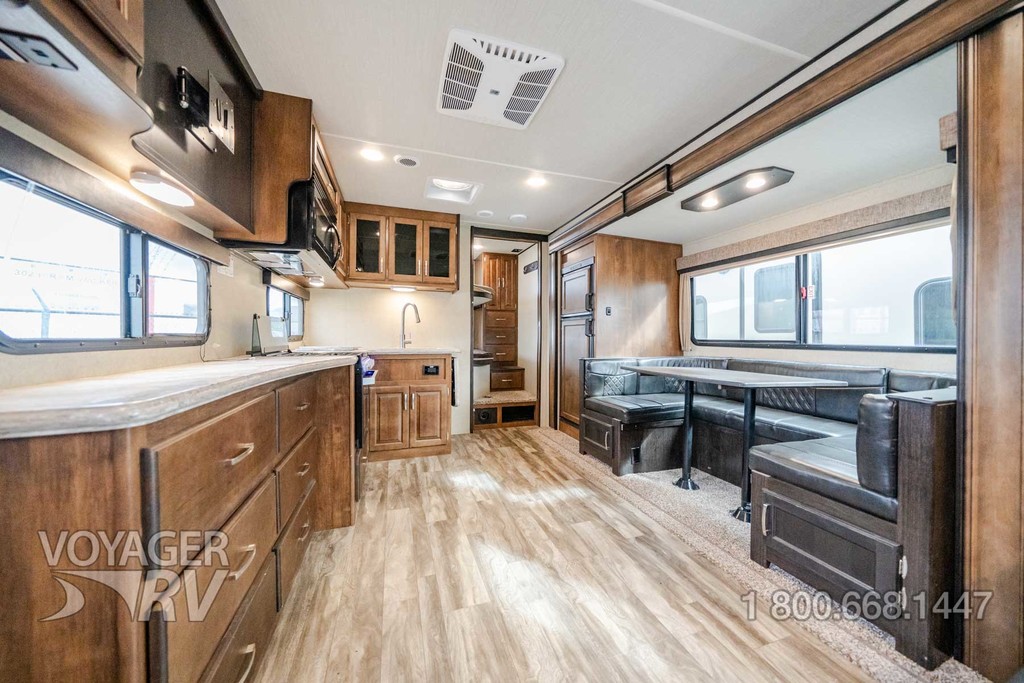 For Sale Used 2018 Grand Design Reflection 285BHTS Travel Trailers