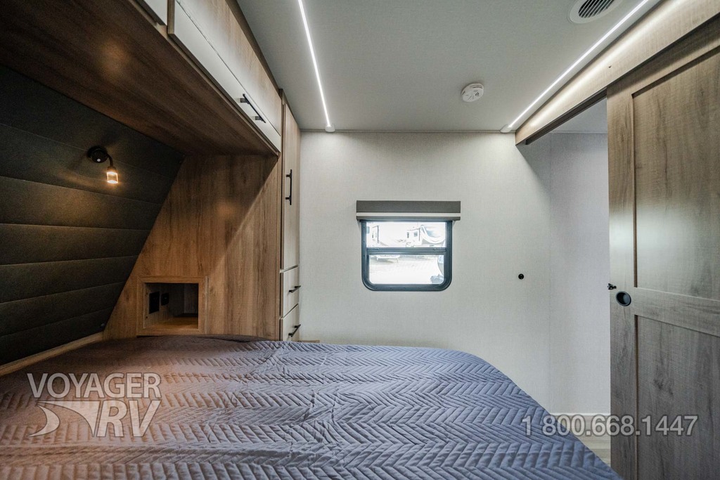 For Sale New 2025 Grand Design Imagine 2970RL Travel Trailers