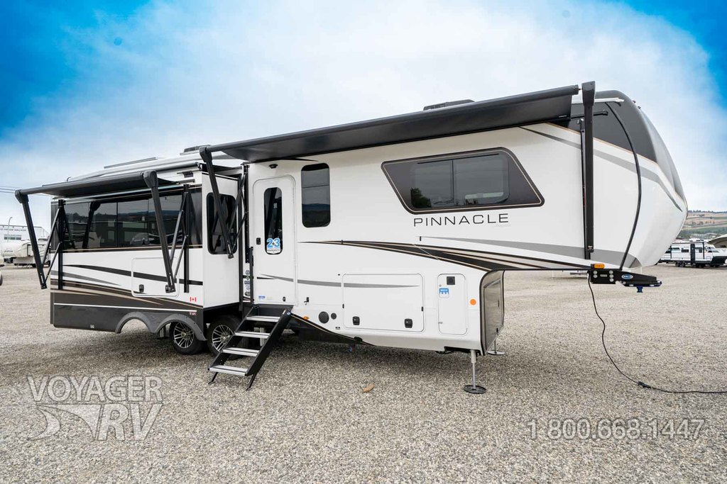 For Sale New 2025 Jayco Pinnacle 32RLTS 5th Wheels Voyager RV Centre