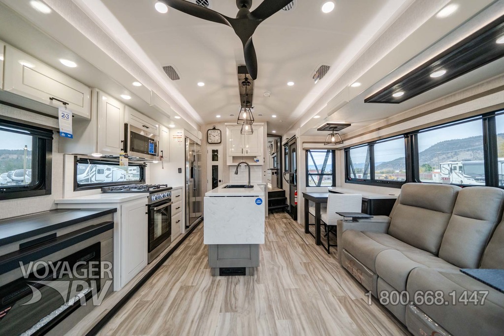 For Sale New 2025 Jayco Pinnacle 32RLTS 5th Wheels Voyager RV Centre