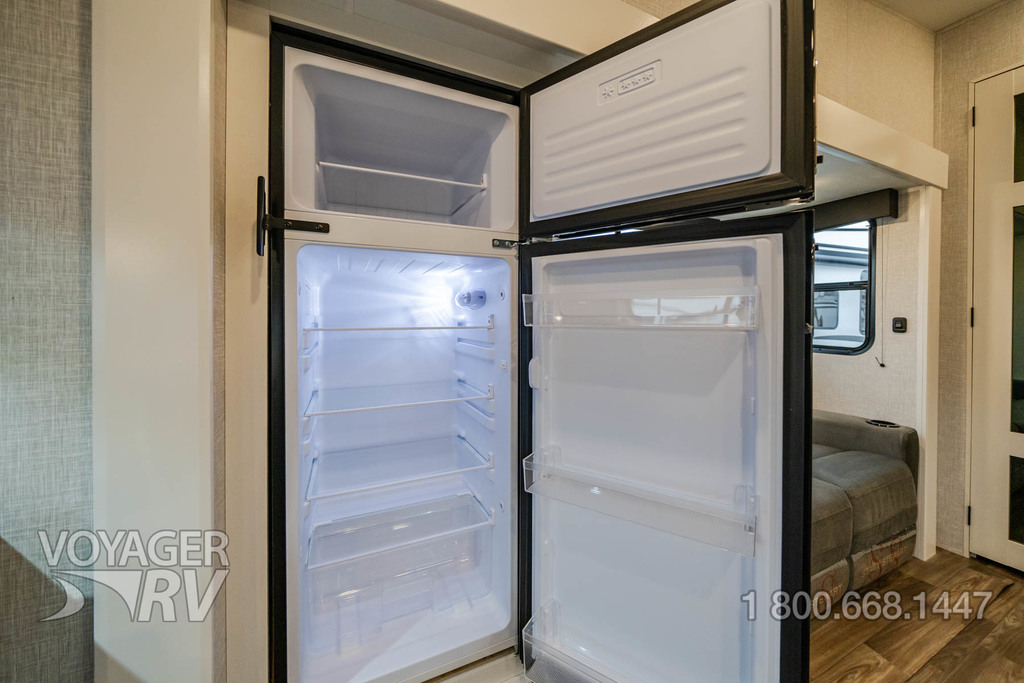 For Sale New 2025 Jayco Eagle SLE 24MLE 5th Wheels Voyager RV Centre