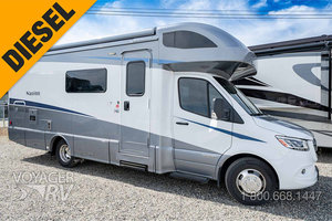 2025 Winnebago Navion 24D