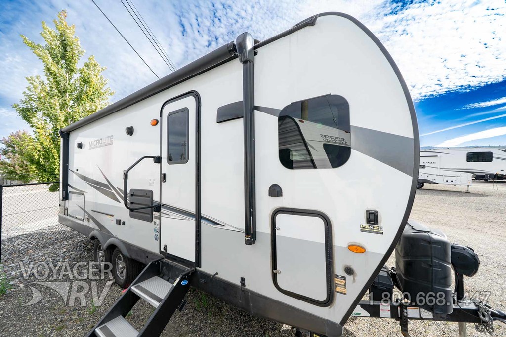 2022 Forest River Flagstaff Micro 25FKS