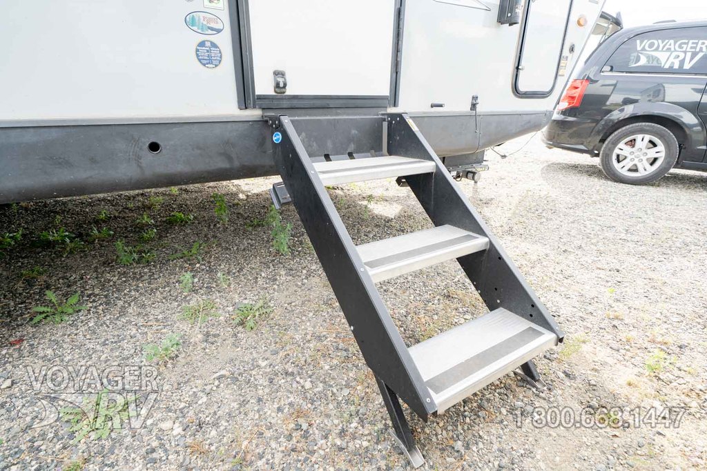 2022 Forest River Flagstaff Micro 25FKS