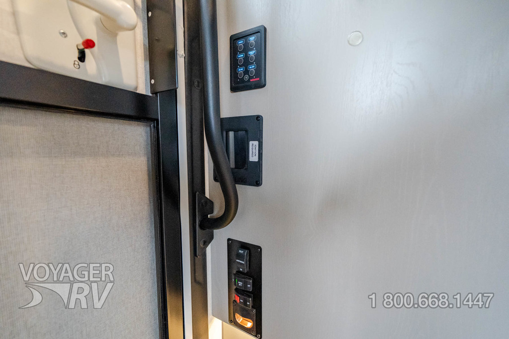 2026 Winnebago Navion 24R