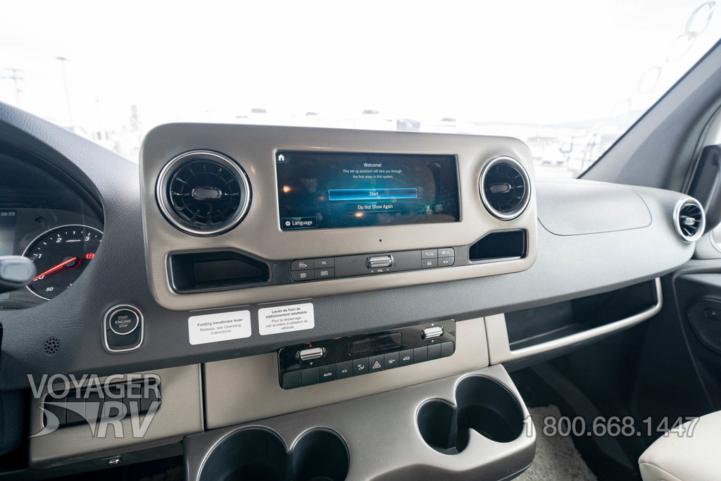 2026 Winnebago Navion 24R