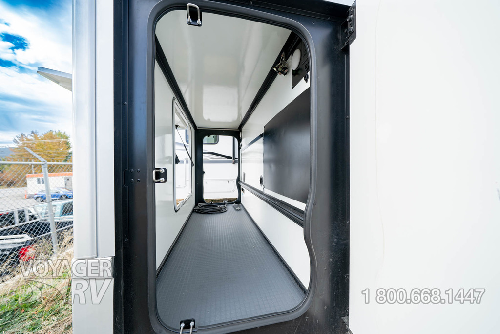 2026 Winnebago Navion 24R