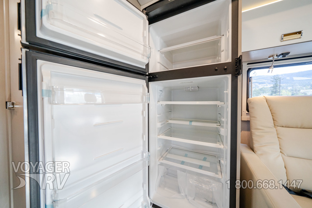 2026 Winnebago Navion 24R