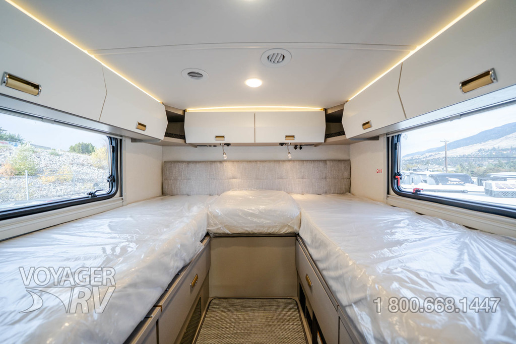 2026 Winnebago Navion 24R