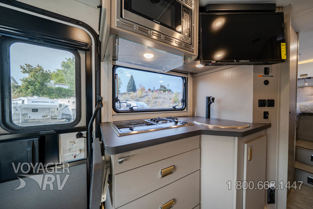 2026 Winnebago Navion 24R