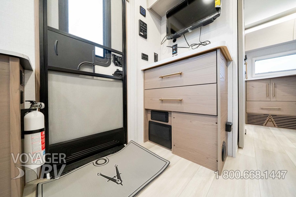 2026 Grand Design Serenova 150HL