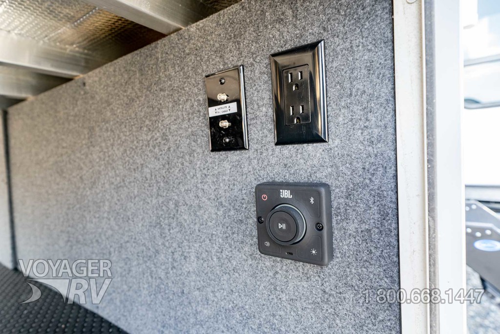 2026 Jayco North Point 382FLRB