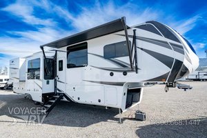 2025 Grand Design Solitude 390RK