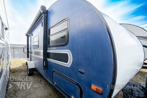 2017 Winnebago Winnie Drop 170S