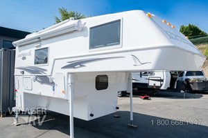 2024 Northern Lite 8.11 EX Dry Bath Limited Edition