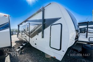 2020 Grand Design Momentum 21G