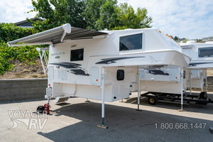 2021 Northern Lite 9.6 Queen Classic Limited Edition