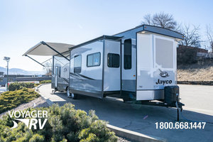 2021 Jayco Jay Flight 40LOFT Bungalow