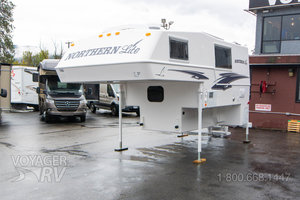 2021 Northern Lite 8.11 EX Wet Bath Special Edition
