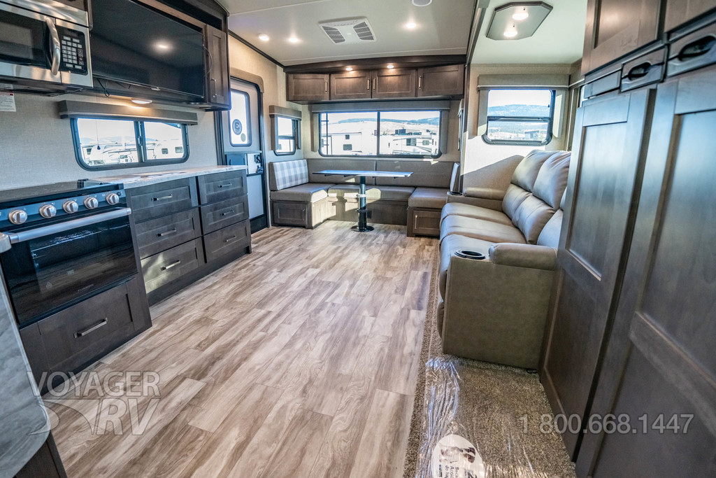 For Sale New 2021 Grand Design Reflection 150 Series 260RD 5th Wheels