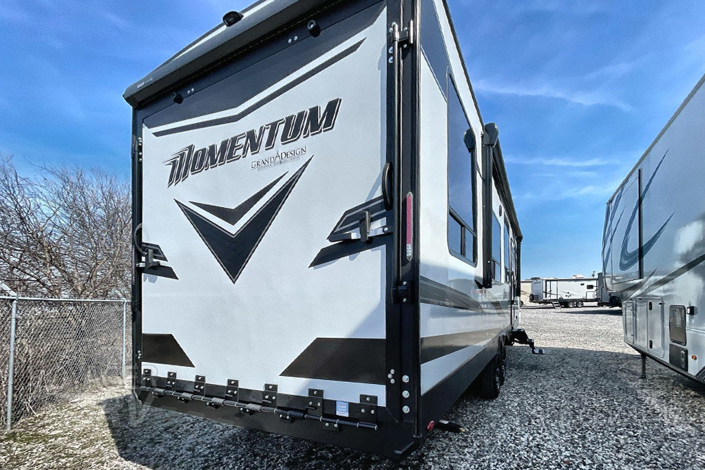 For Sale New 2025 Grand Design Momentum GClass 30G Toy Haulers Travel