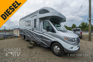 2022 Winnebago Navion 24D