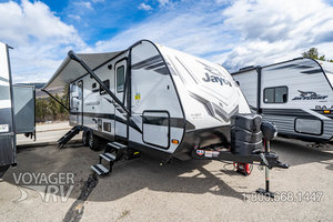 2022 Jayco Jay Feather 24BH
