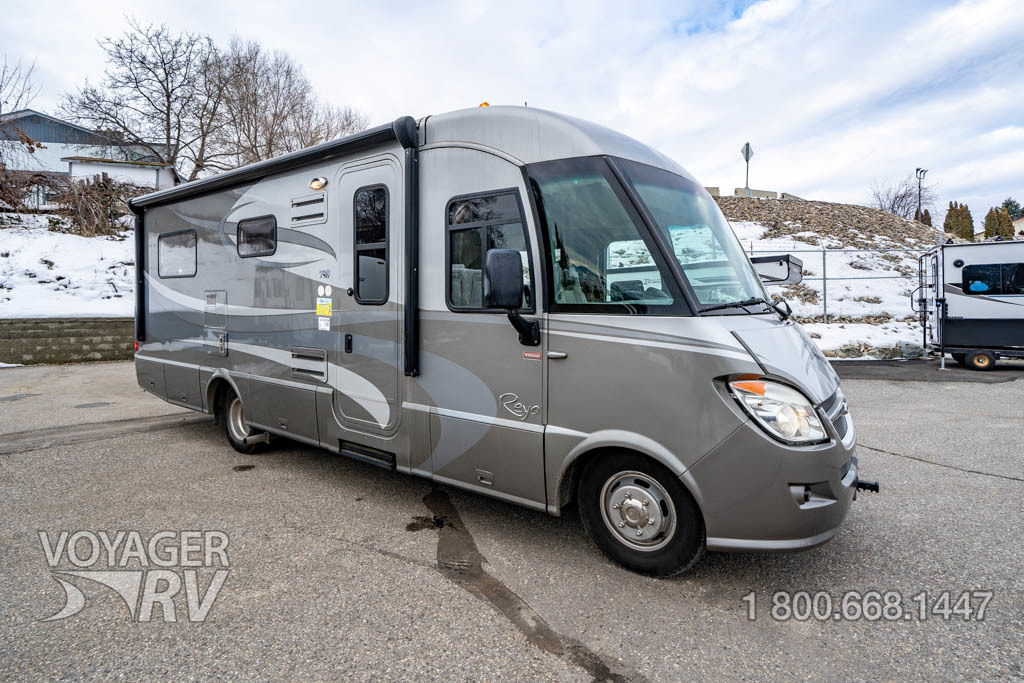 For Sale Used 2011 Winnebago Itasca Reyo 25Q Class A Diesel