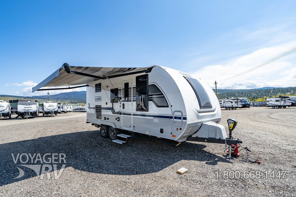 For Sale New 2024 Lance 1985 Travel Trailers Voyager RV Centre
