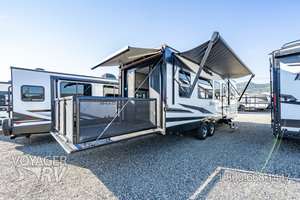 2022 Grand Design Momentum G-Class 25G