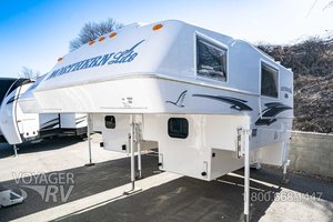 2021 Northern Lite 8.11 Ex Dry Bath LE