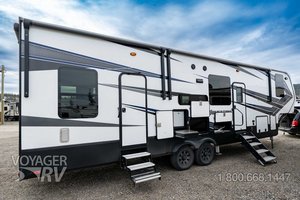 2018 Grand Design Momentum 354M
