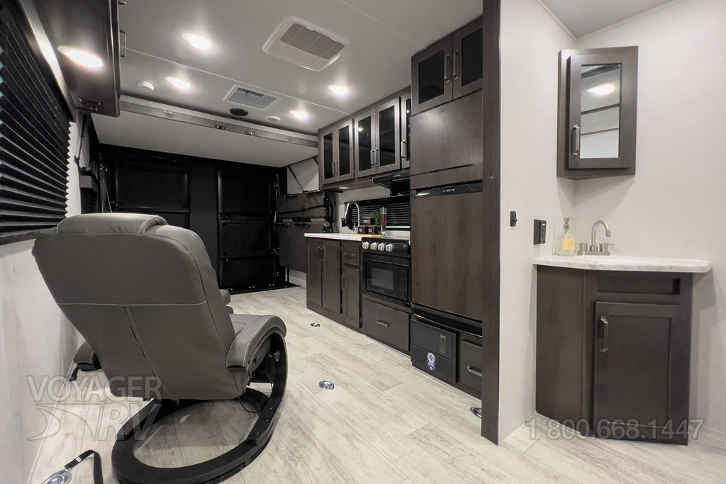 For Sale New 2025 Grand Design Momentum MAV 22MAV Toy Haulers Travel Trailers Voyager RV Centre