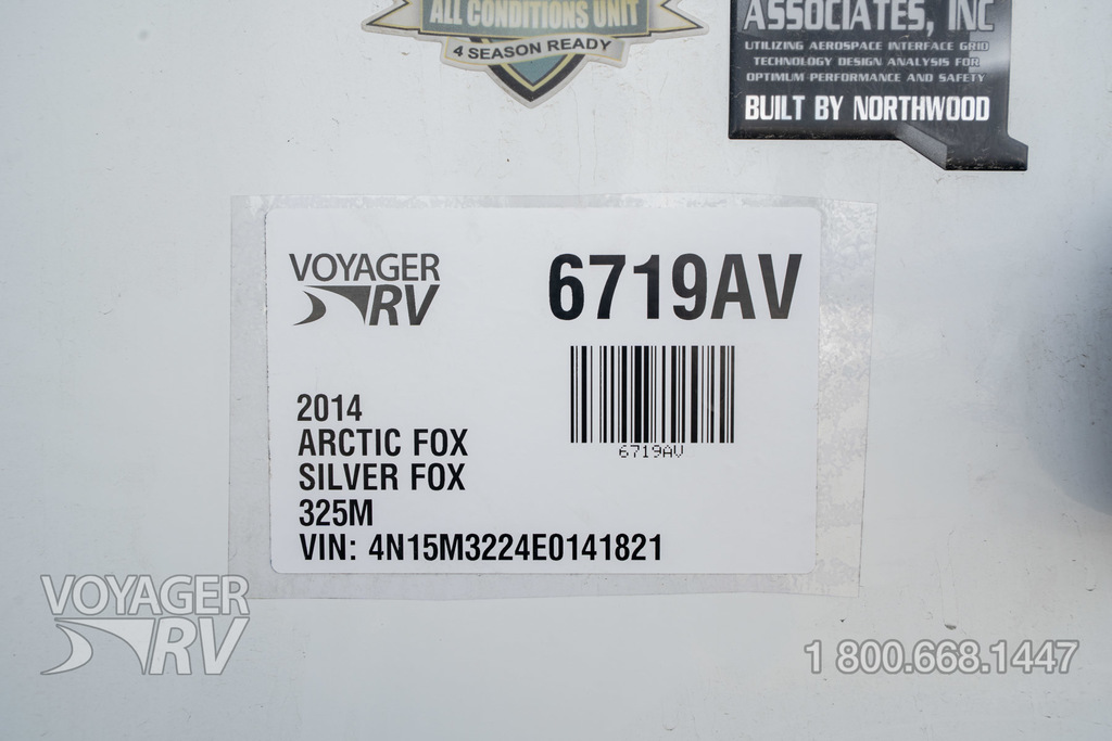 2014 Arctic Fox Silver Fox  32-5M 