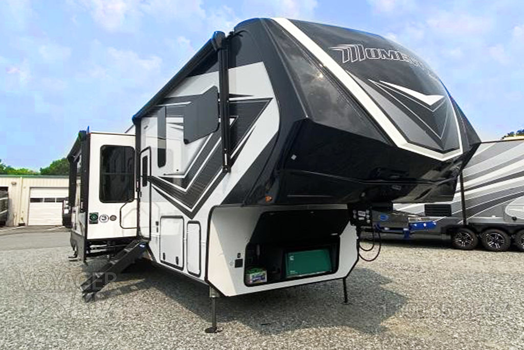 For Sale New 2024 Grand Design Momentum 397THS Toy Haulers 5th Wheels