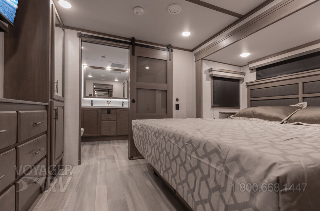 For Sale New 2024 Grand Design Solitude 382WB 5th Wheels Voyager RV