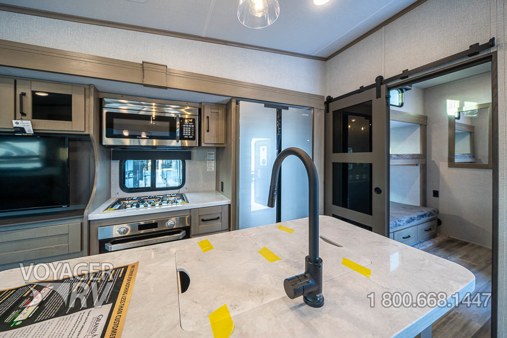 For Sale New 2024 Grand Design Reflection 324MBS 5th Wheels Voyager